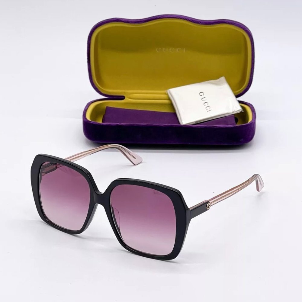 Sale! New Gucci Women's 56mm Black and Purple Sunglasses!